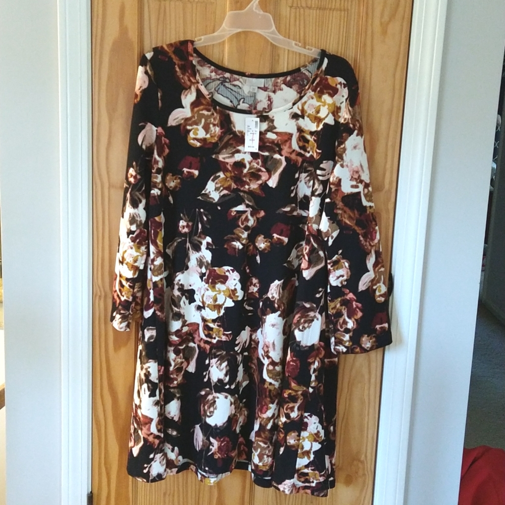 Avenue A-line dress NWT